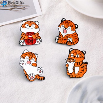 Lapel pins for suit men cat enamel pins