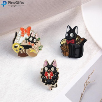 Soft enamel pins pins anime custom pin badge