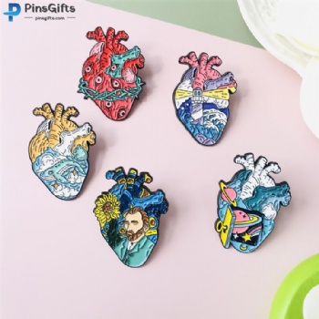 Custiomize lapel pins badges anniversary heart pins