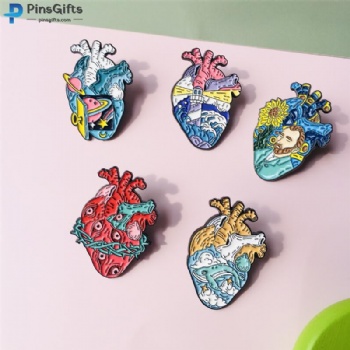 Custiomize lapel pins badges anniversary heart pins