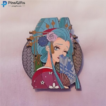 Factory customize anime pins hard enamel pin custom