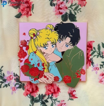 Hard enamel pin custom anime pins enamel