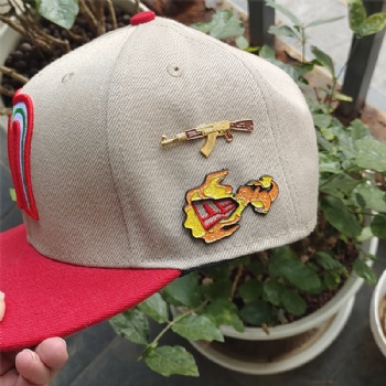 New Era Hat Pins Cartoon Lapel Pins